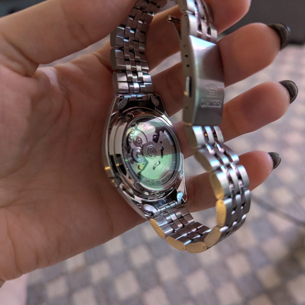 Seiko 5 Men's Stainless Steel Watch - Picture 6 of 8